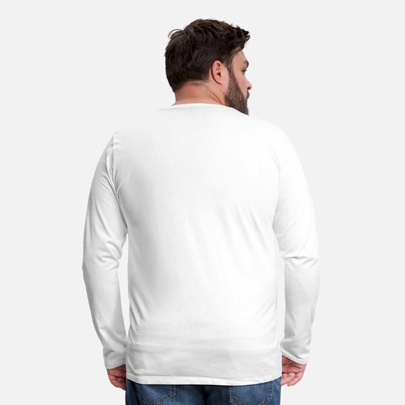 Bierfest in dirndl and lederhosen