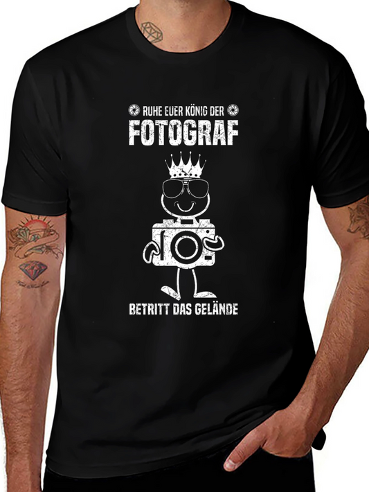 King Photographer Humor T-Shirt