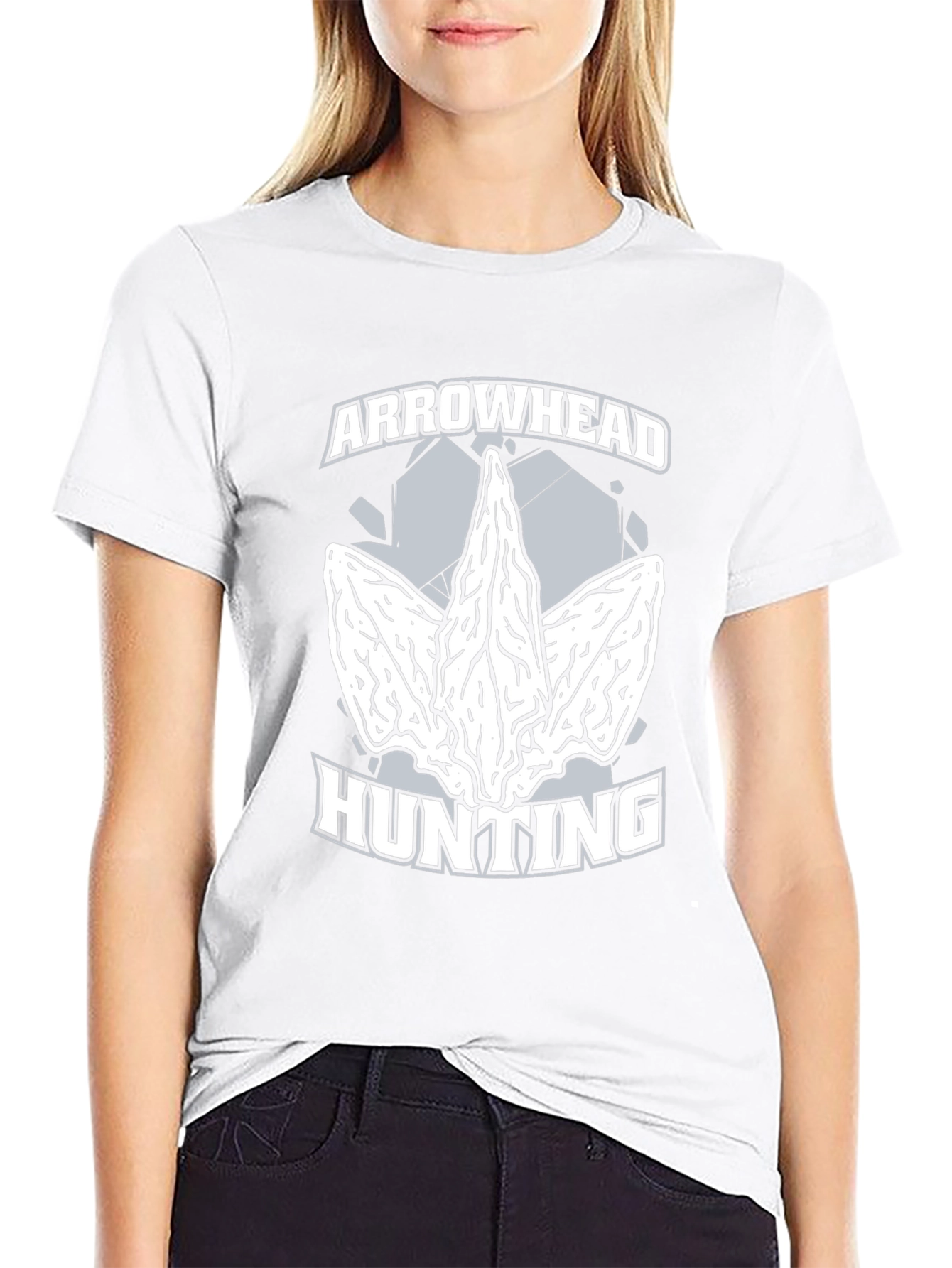 Arrowhead Hunting T-Shirt - Black Graphic Tee
