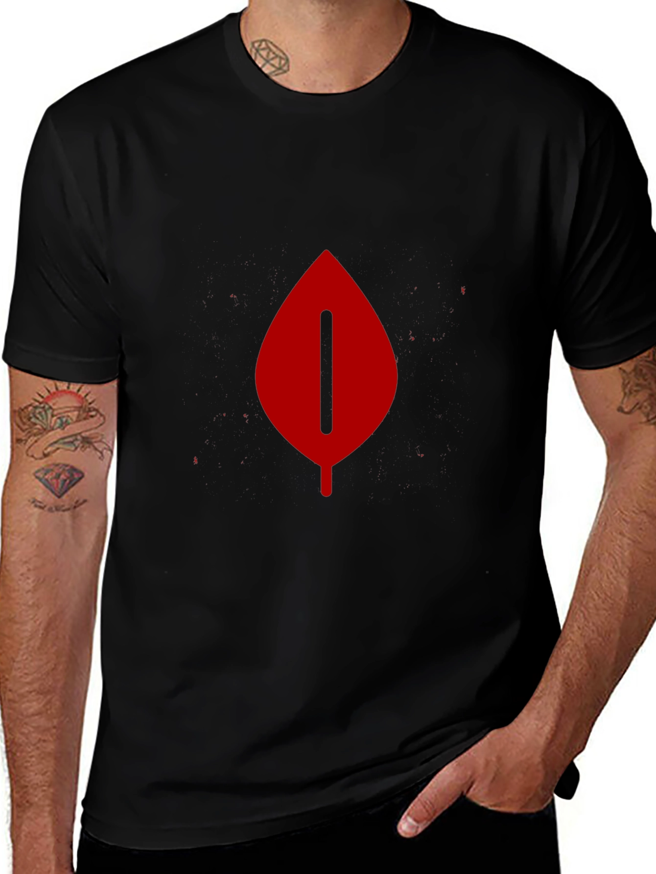 Modern Leaf Graphic Tee - Bold Black T-Shirt