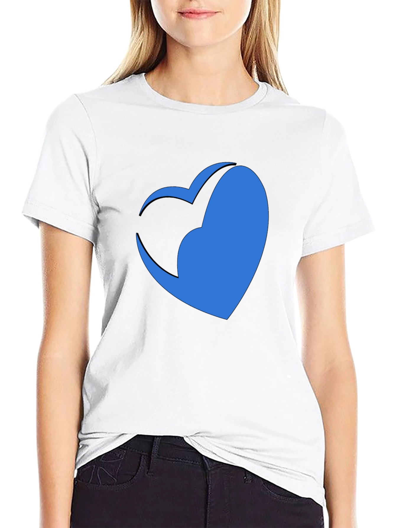 Modern Heart Graphic Tee - Stylish Casual Comfort