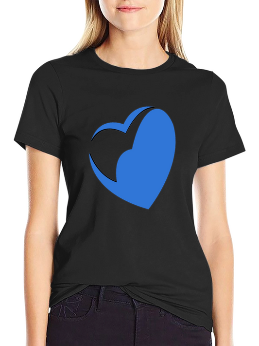 Modern Heart Graphic Tee - Stylish Casual Comfort