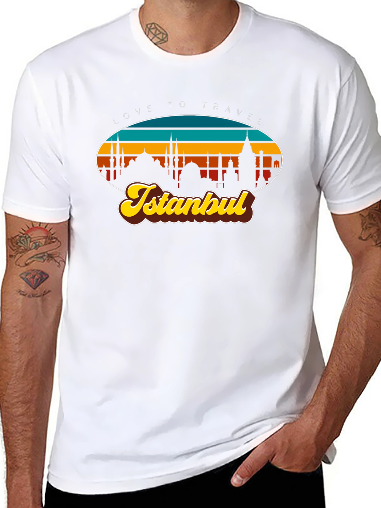 Istanbul Travel T-Shirt - Retro Skyline Design